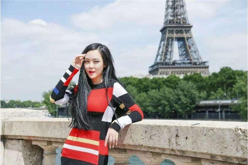 最新搞笑短信，日常趣事与友情的纽带连结！