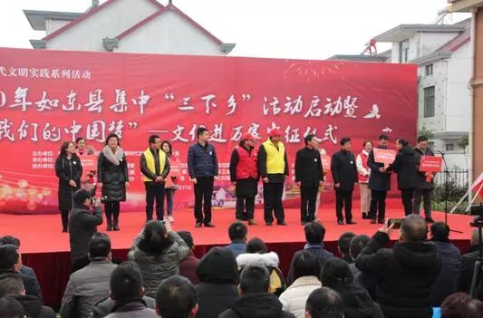 最新农村政策下的科技盛宴,未来农村高科技产品体验之旅