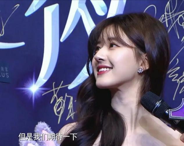 姚晨影视界新星璀璨闪耀,最新动态揭秘