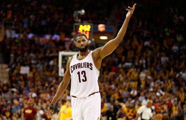 骑士队最新交易动态及分析