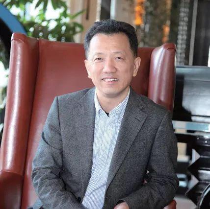 预言世界最新趋势,高科技产品的革新之旅