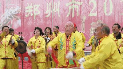 GIf最新图,网络文化现象与观点的深度探讨