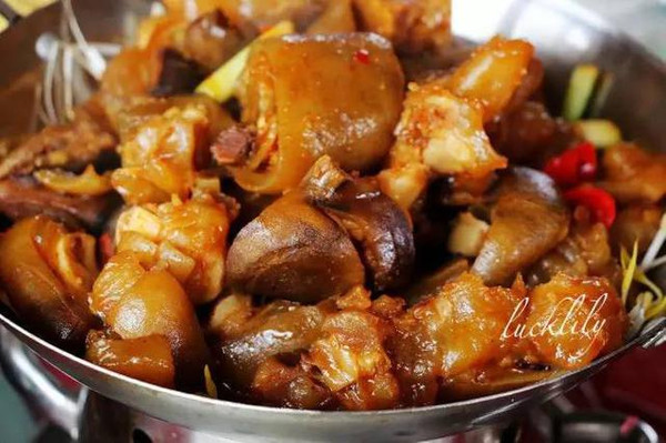 黄河最新动态，巷弄深处的美食与河流更新之旅