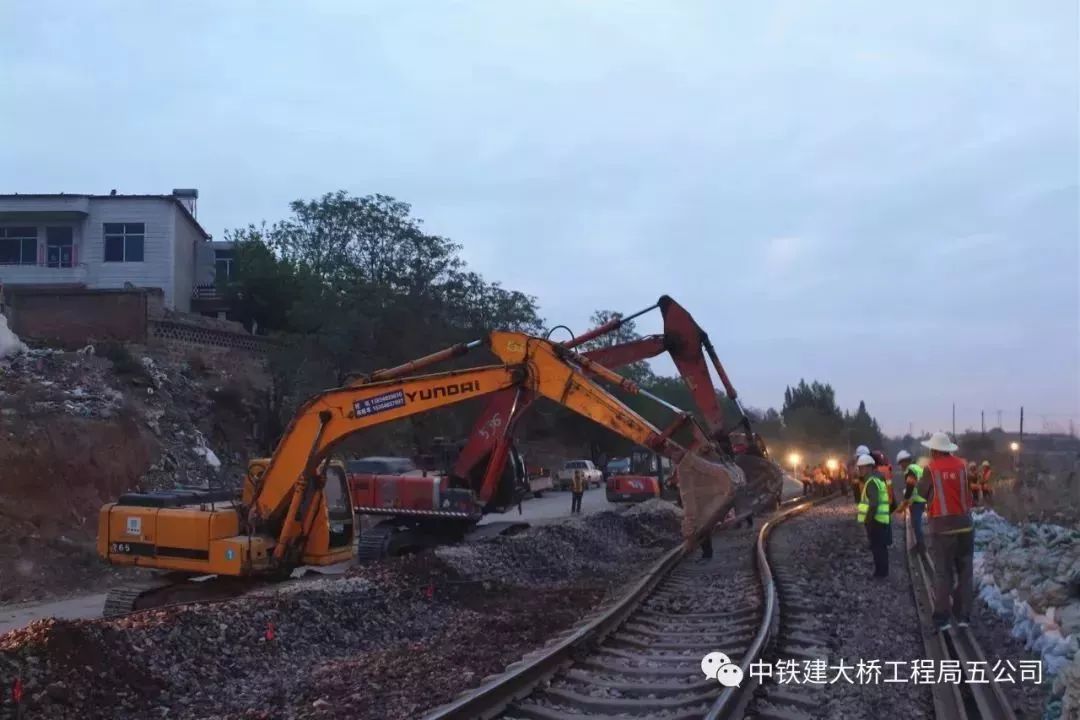 阳大铁路最新进展及小巷深处的探秘之旅