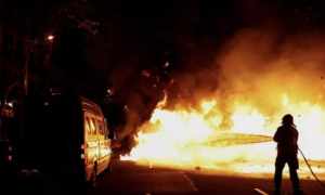 法国暴乱最新情况,意料之外的温馨冒险之旅