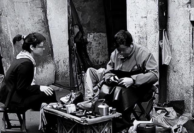 怪谈最新揭秘,小巷深处的神秘小店之谜