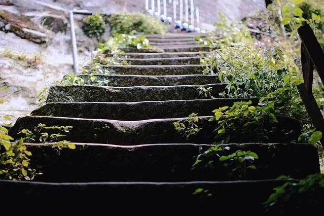 最新定位技术揭秘,小巷中的神秘导航,手机定位新发现