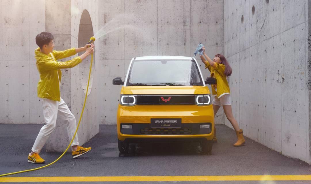 苹果迷你最新款手机,探讨与观点阐述