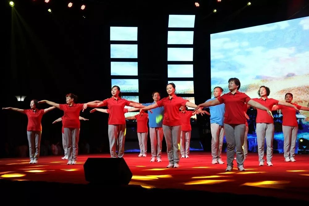 舞动新时代风采,最新广场舞大全(附视频)