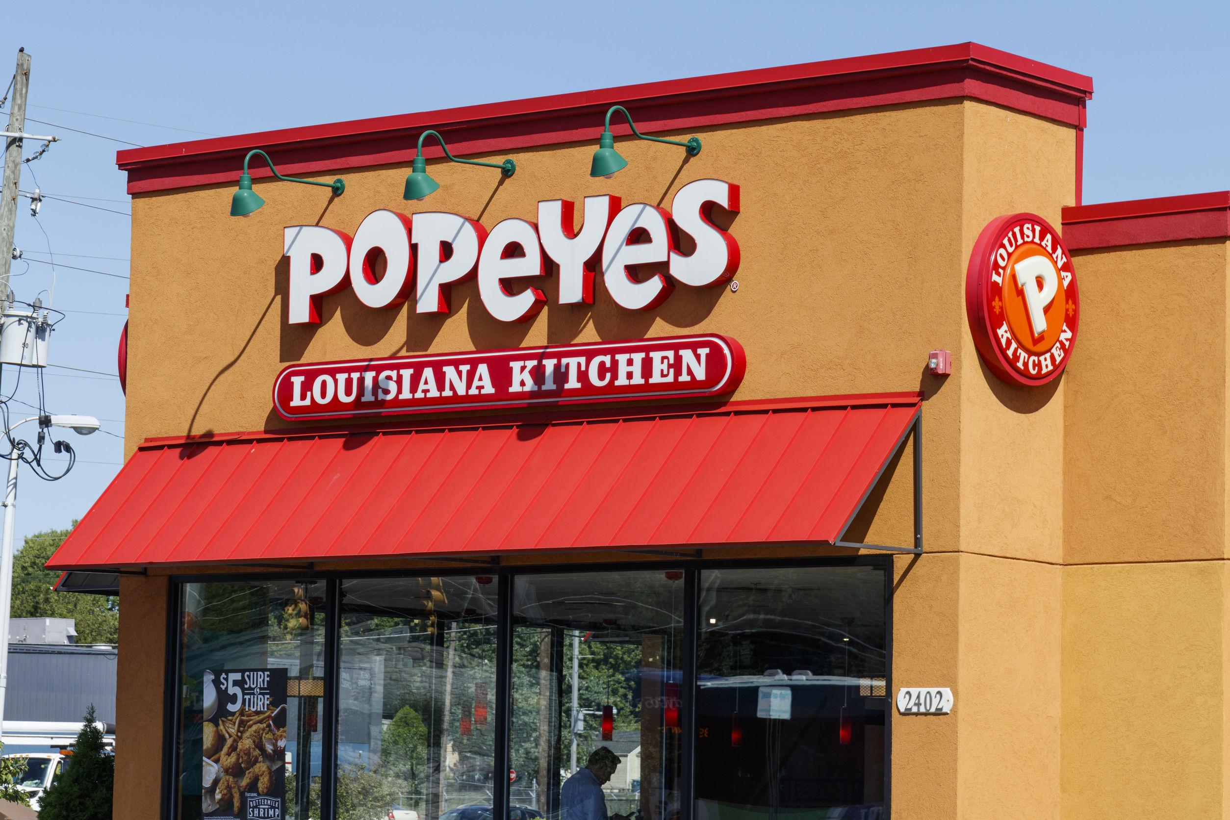 易烊千玺与麦当劳,快餐背后的励志人生故事