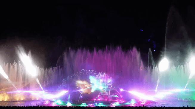 最新热播小甜剧,科技新品盛宴,未来生活甜蜜触手可及!