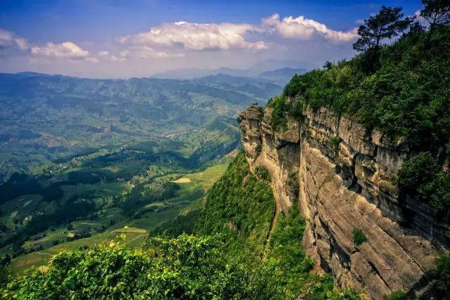 最新警匪悬疑电视剧,内心平静的旅程探索