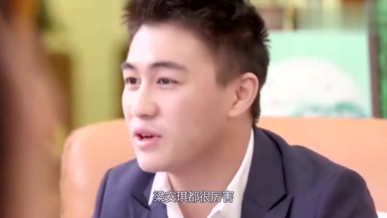 周杰伦昆凌最新合照,展现变化、学习与自信的力量