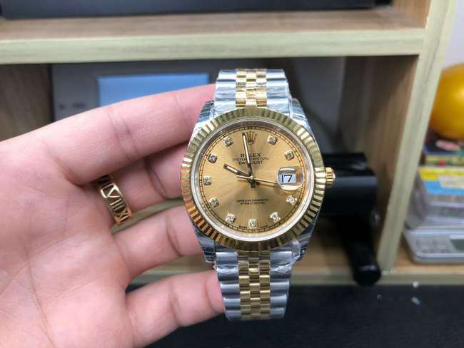 日志劳力士最新款,自然之旅与内心宁静的探寻