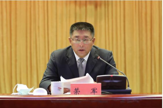 黑龙江国资委主任揭秘小巷中的隐藏美食宝藏