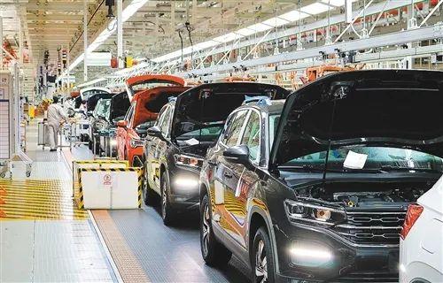 国内经济最新动态及其观点论述分析