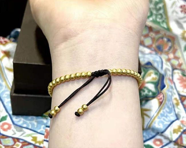 最新款黄金手链编绳,时尚与经典的完美融合,展现独特魅力