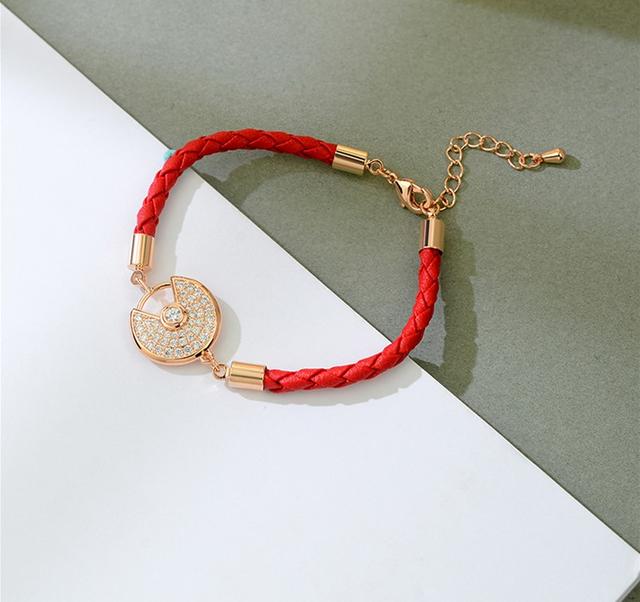 最新款黄金手链编绳,时尚与经典的完美融合,展现独特魅力