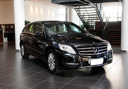 奔驰R350价格及豪华之旅体验报告