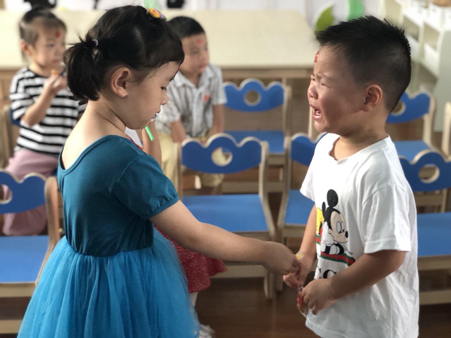 时代背景下的家庭教育与人生思考,小别离电视剧探讨