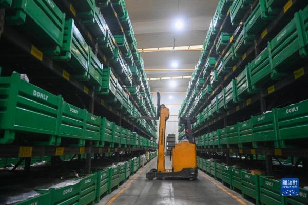 东力传动股票行情,科技巨擘重塑投资体验