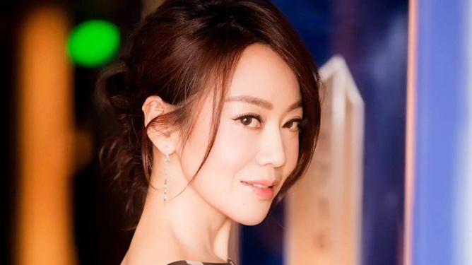 单眼皮美女明星,审美多元化的时代新星