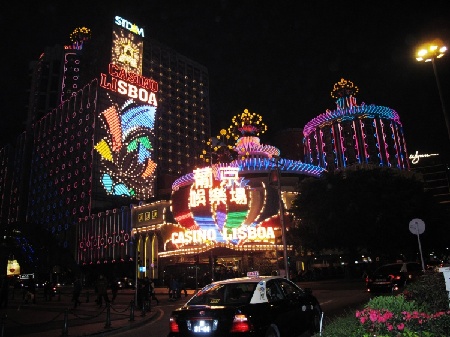 深度解析,最新皇冠赌场背景、重大事件及其行业地位