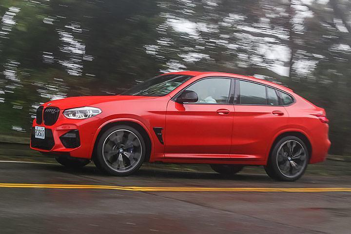 重磅更新来袭,玩转新世代3D摆球玩法挑战!