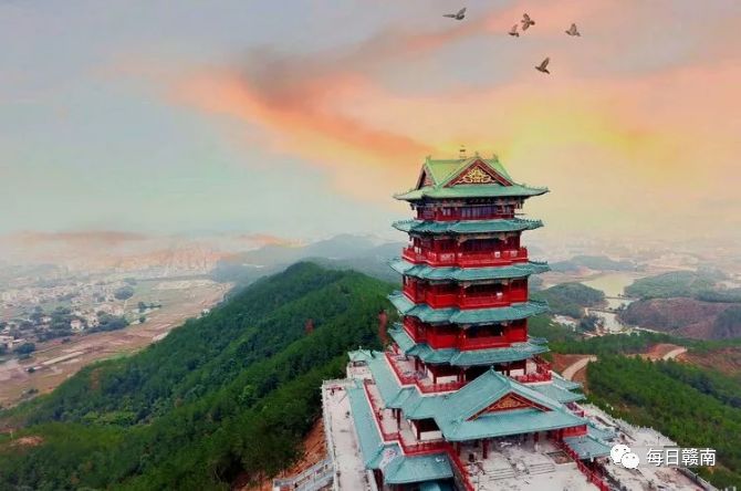 信丰撤县设市进展及小巷深处的独特风情