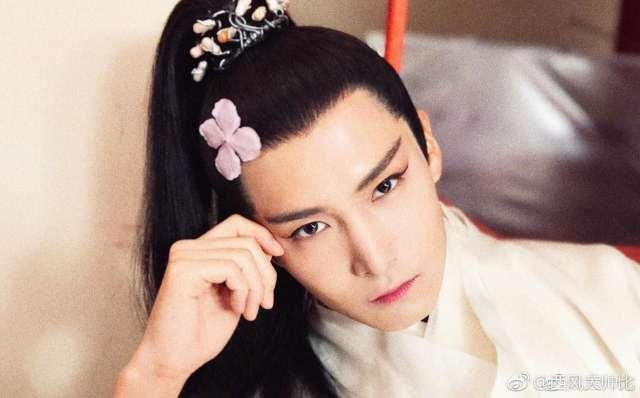 40岁男演员的温馨日常记录