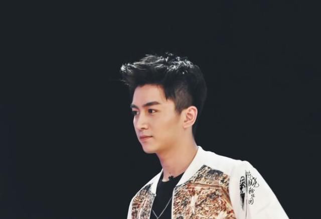 陈晓近期动态,影视之星的多面发展之路