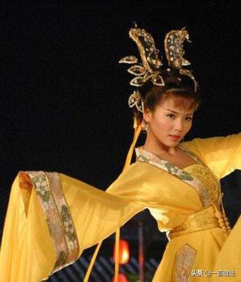 最新乱小说的探讨与解析,深度探究其魅力与内涵