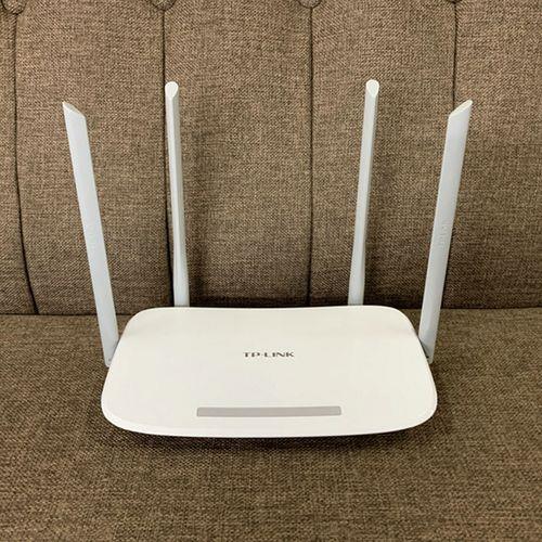 重磅推荐,最新款路由器,告别网络卡顿,畅享高速网络时代!