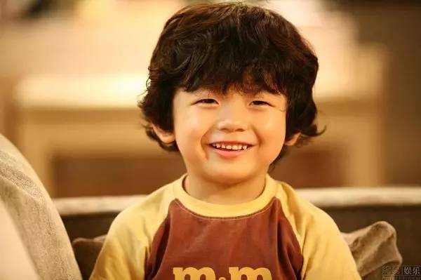 吴磊最新动态揭秘,小巷深处的独特魅力探秘之旅