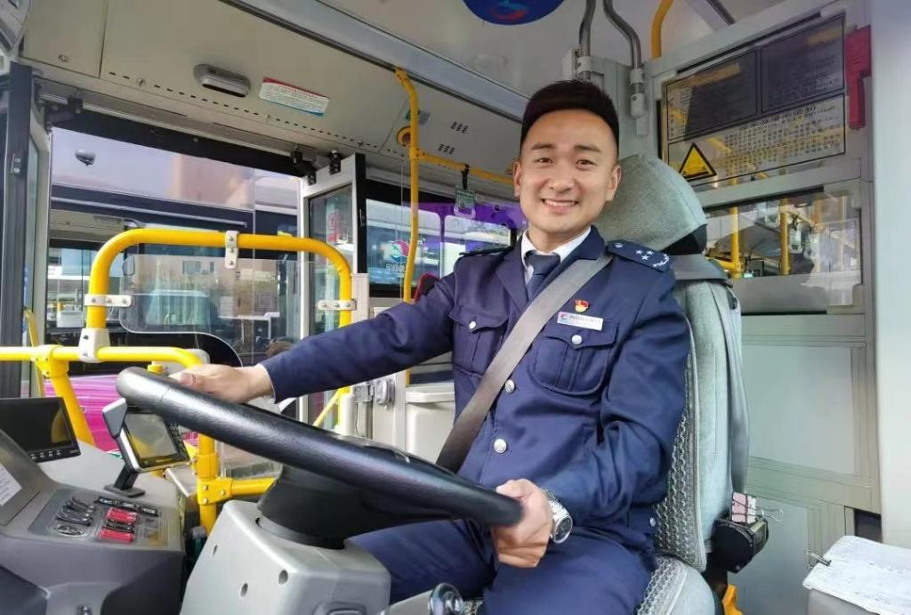 最新公交司机招聘流程及步骤指南