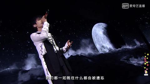 易烊千玺最新图片,炙热偶像的魅力瞬间聚焦