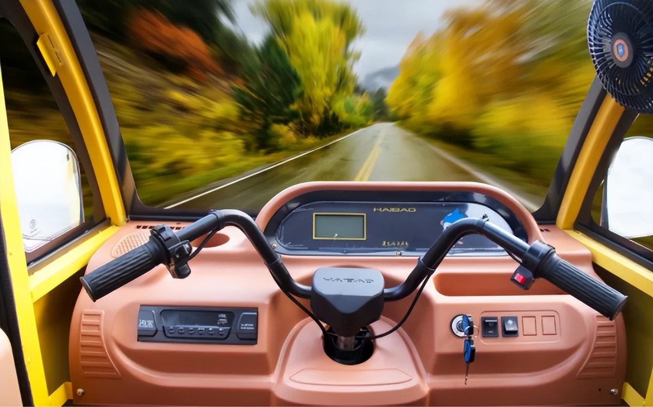 最新款三轮电动车,时尚出行的全新选择!