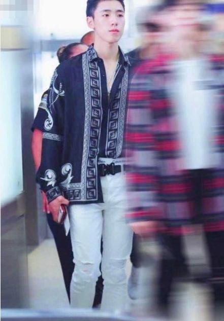 范丞丞最新图片,时尚潮流与公众焦点热议焦点曝光