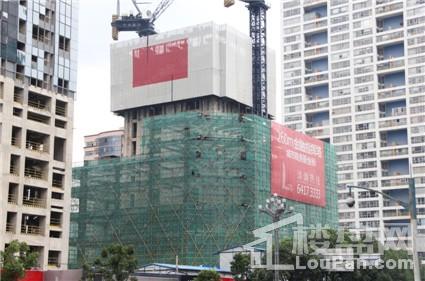 昆明置地广场最新动态,变化中的力量铸就自信与成就