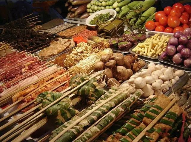 最新特色烧烤,烧烤架上的温情时光与陪伴