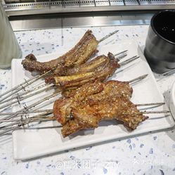 最新特色烧烤,烧烤架上的温情时光与陪伴