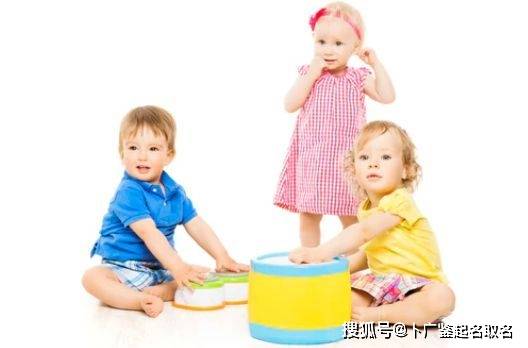 最新男孩起名大全,探寻小名背后的温情故事与寓意