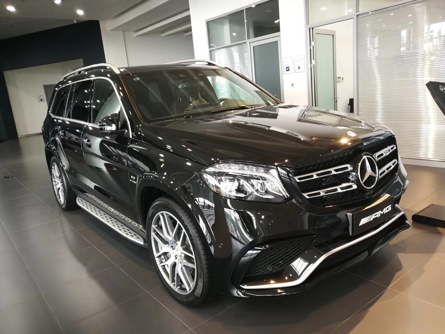 奔驰GLS最新报价指南