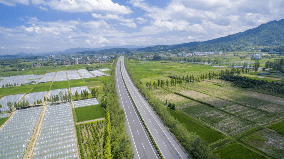 最新雾化吸入PPT课件,自信与成就感的励志之旅开启变化之门