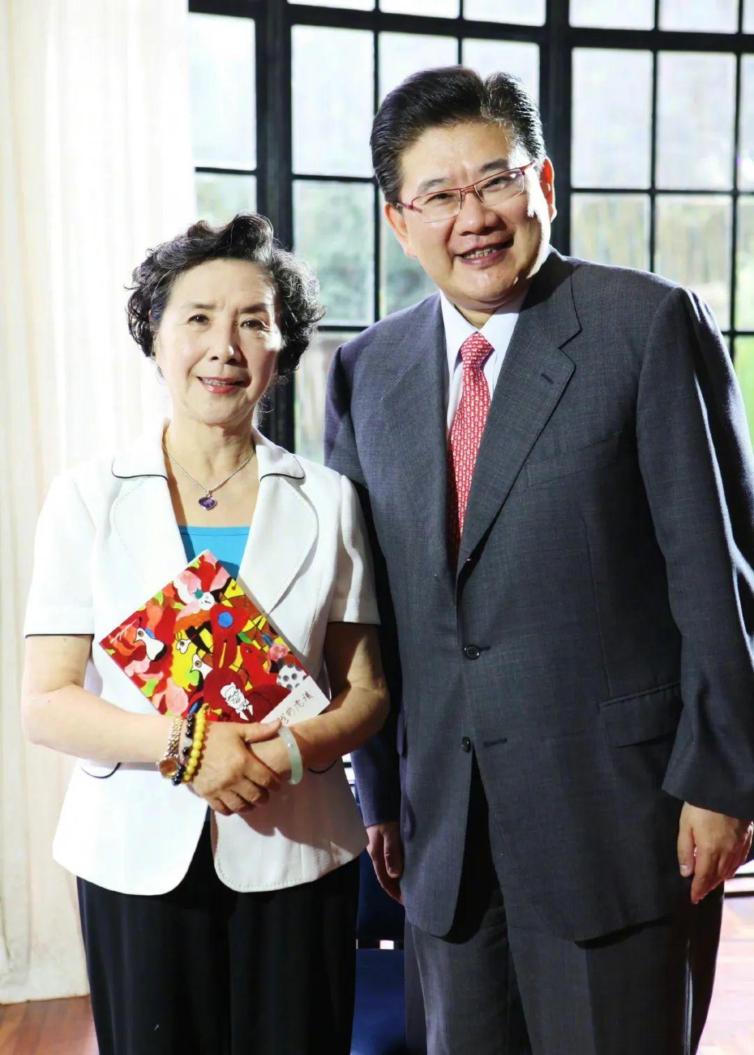 曹可凡最新动态,揭开综艺新篇章,展现无限魅力风采