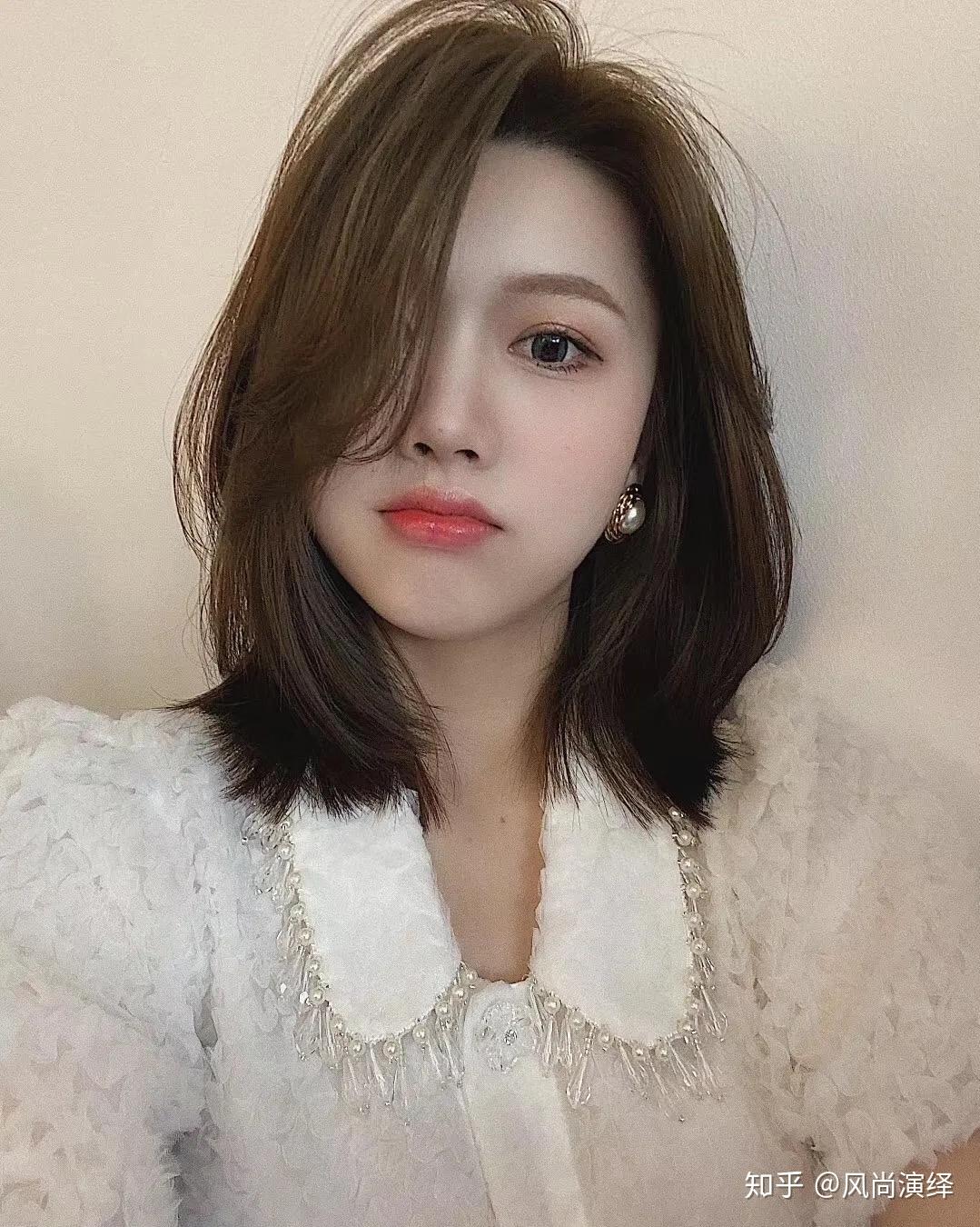 最新刘海发型图片女,时尚刘海打造详细步骤指南