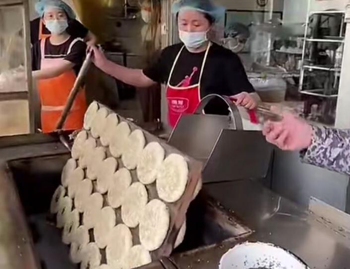 最新小吃机器概览,热门新型小吃制作设备盘点