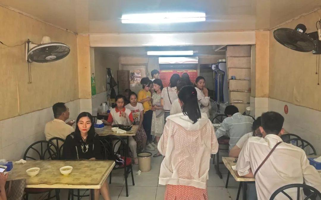 最新一期等着我,探寻忙碌生活中的温馨角落