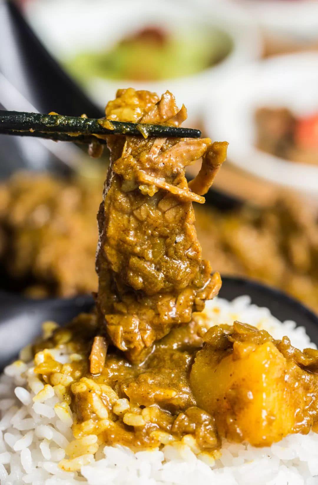 香港最新鬼片揭秘,小巷深处的神秘小店惊悚之旅