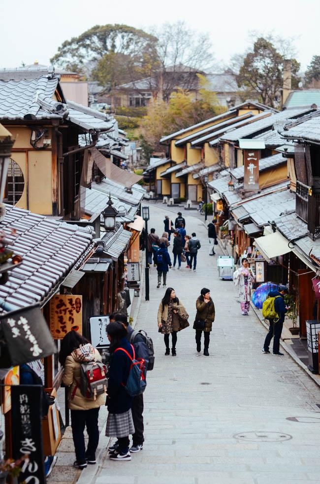 最新电影动作片,小巷深处的隐藏瑰宝